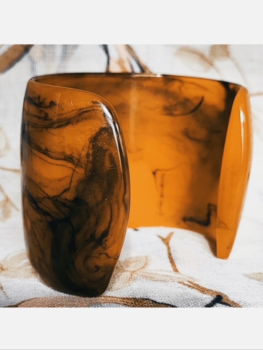 Wide Caramel Amber Swirled Dark Butterscotch Lucite Cuff Bangle Bracelet Vintage